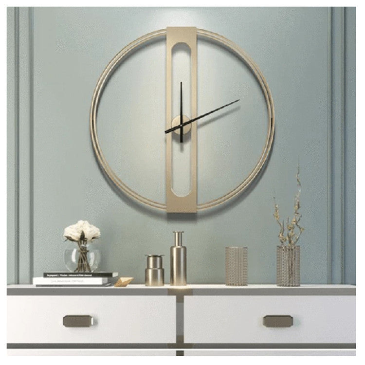 Silent Sweep Round Clock