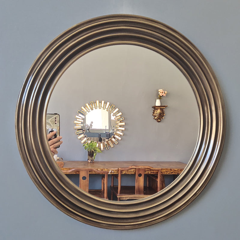 Vintage Round Mirror Luxury Bath